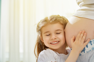 湖州正规助孕生子：怀孕初期子宫内膜变厚是正常的吗？